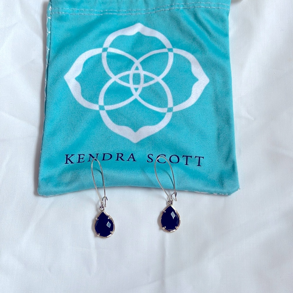 Kendra Scott Black and Gold drop earrings